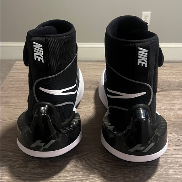 Hyperice/Nike Hyperboot - Picture 3 of 7